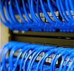 Почему участок сети на витой паре не должен превышать 100 метров? Почему участок сети на витой паре не должен превышать 100 метров?